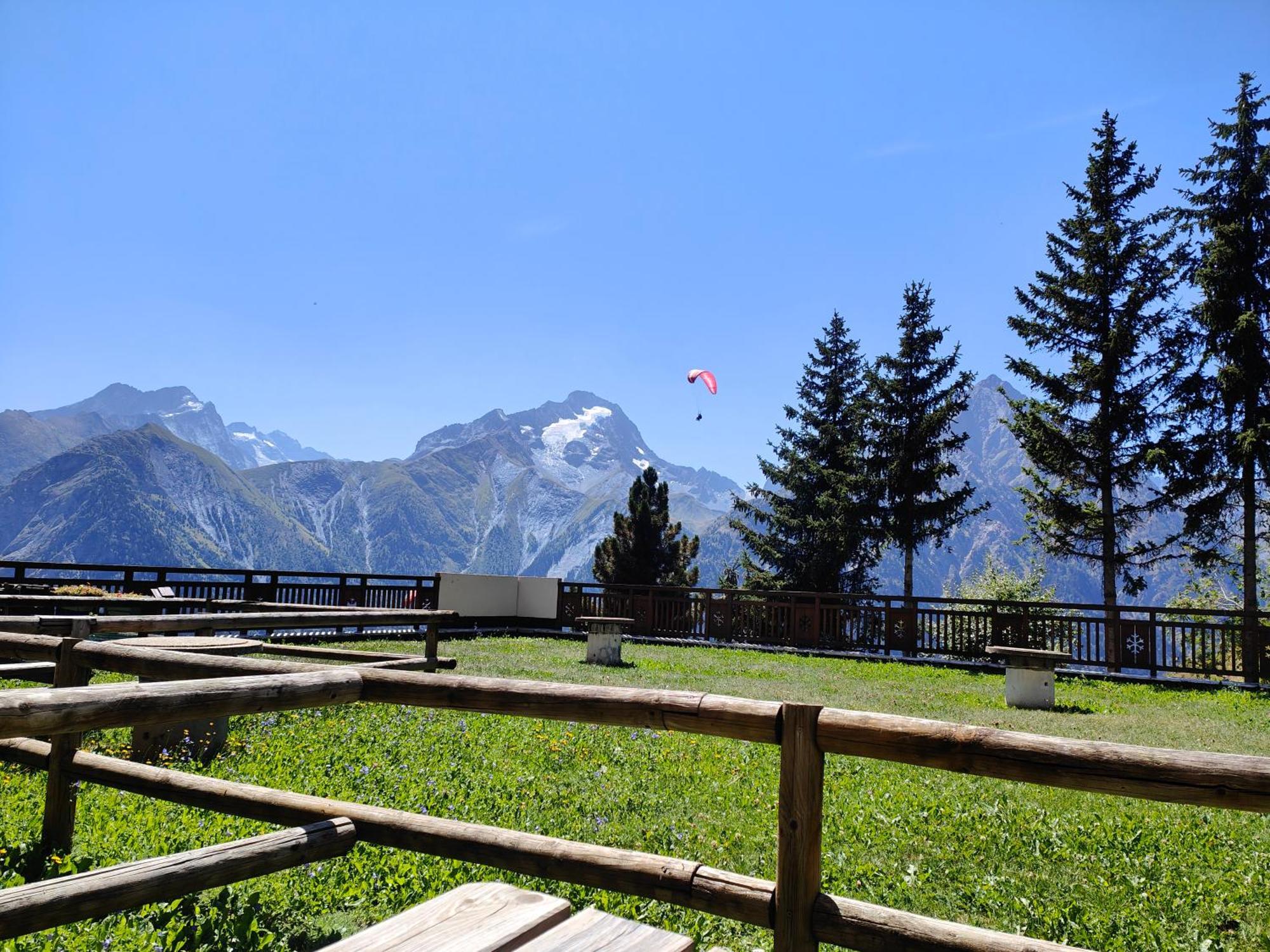 Studio Avec Jardin Et Garage, Proche Super Venosc Les Deux Alpes Bagian luar foto